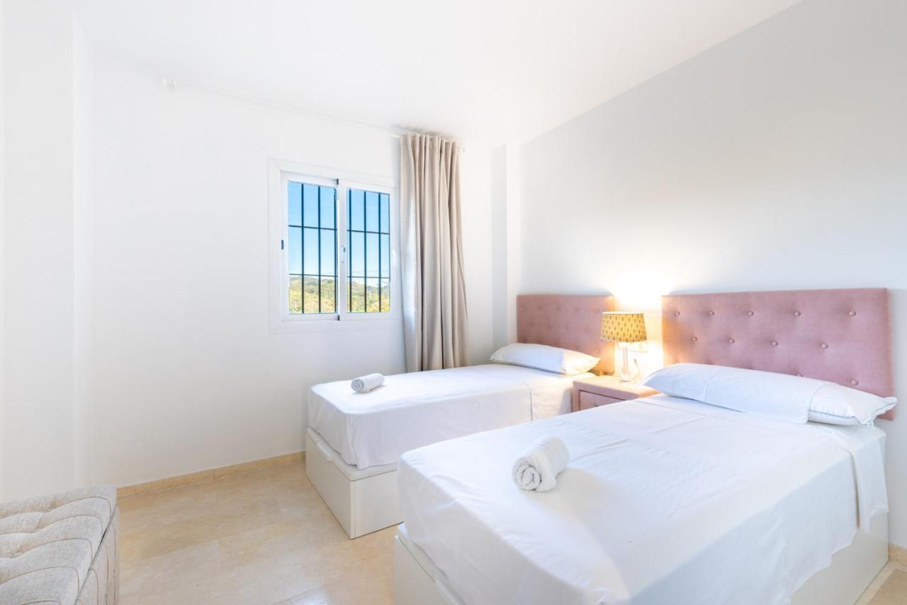 Los Lagos Golf Ii Charming 3 Bedroom In Apartament Marbella